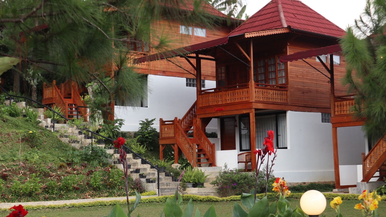 Photo of Outdoor in Cimenyan