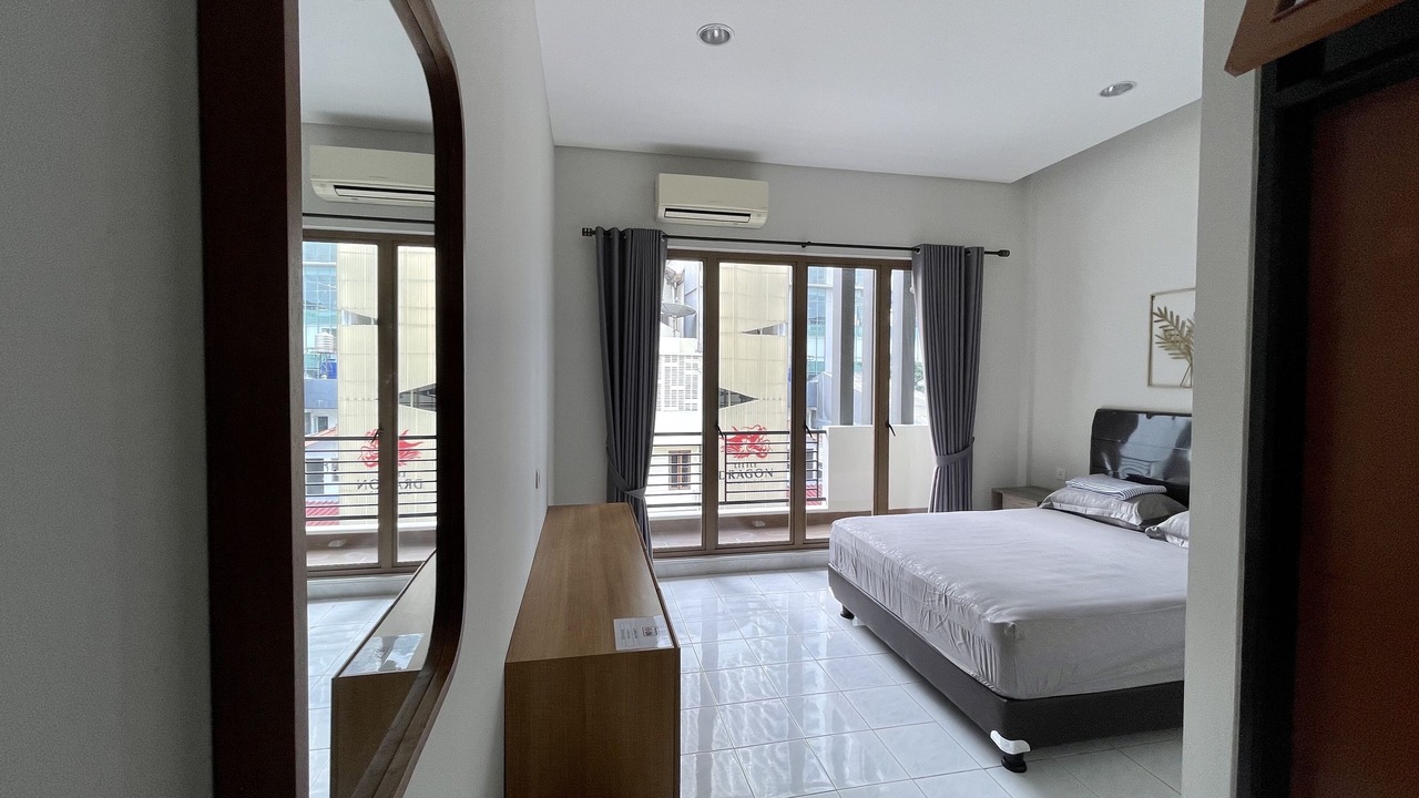 Photo of Bedroom in Chinatown