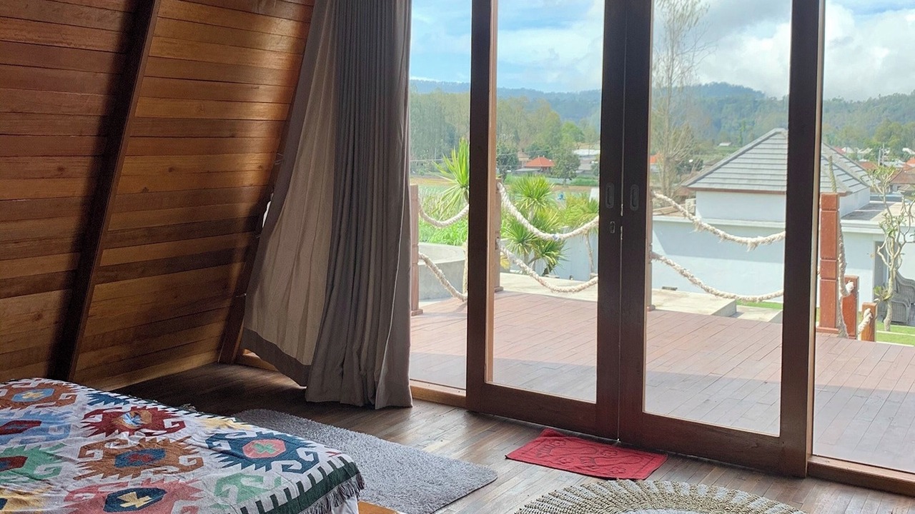Photo of Bedroom in Songan