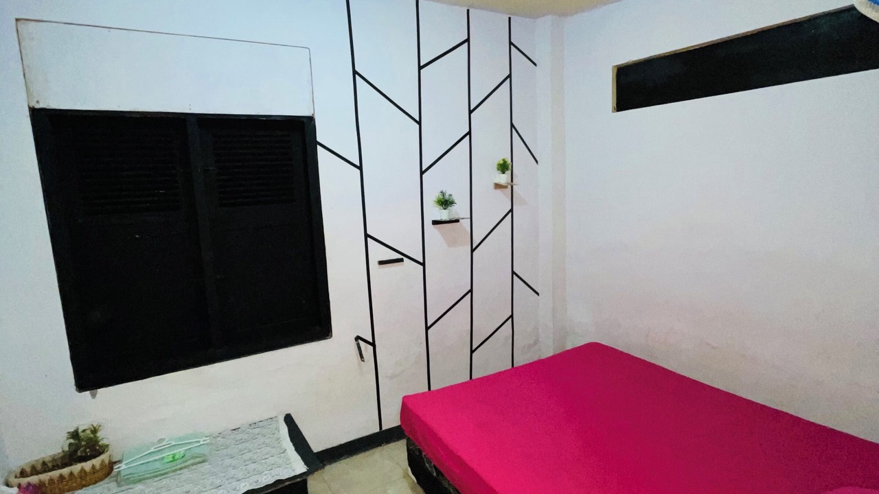 Photo of Bedroom in Kalipuro