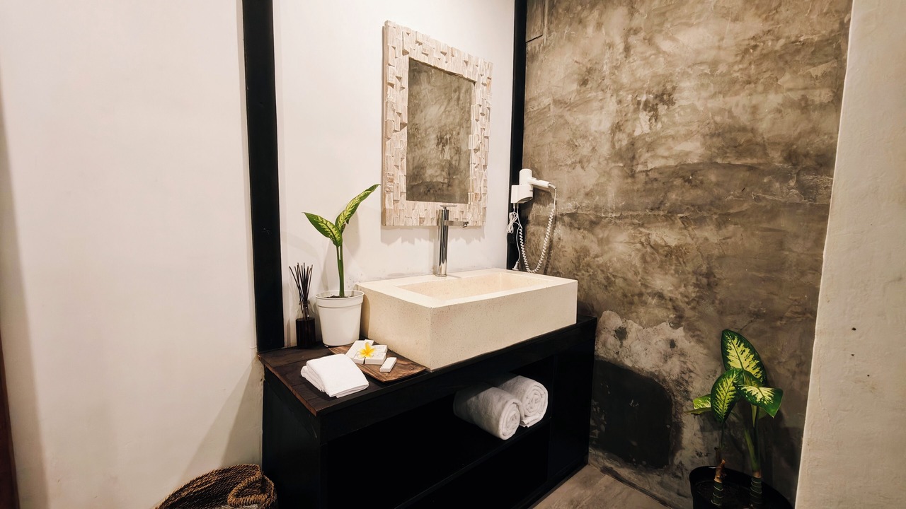 Photo of Bathroom in Jungut Batu