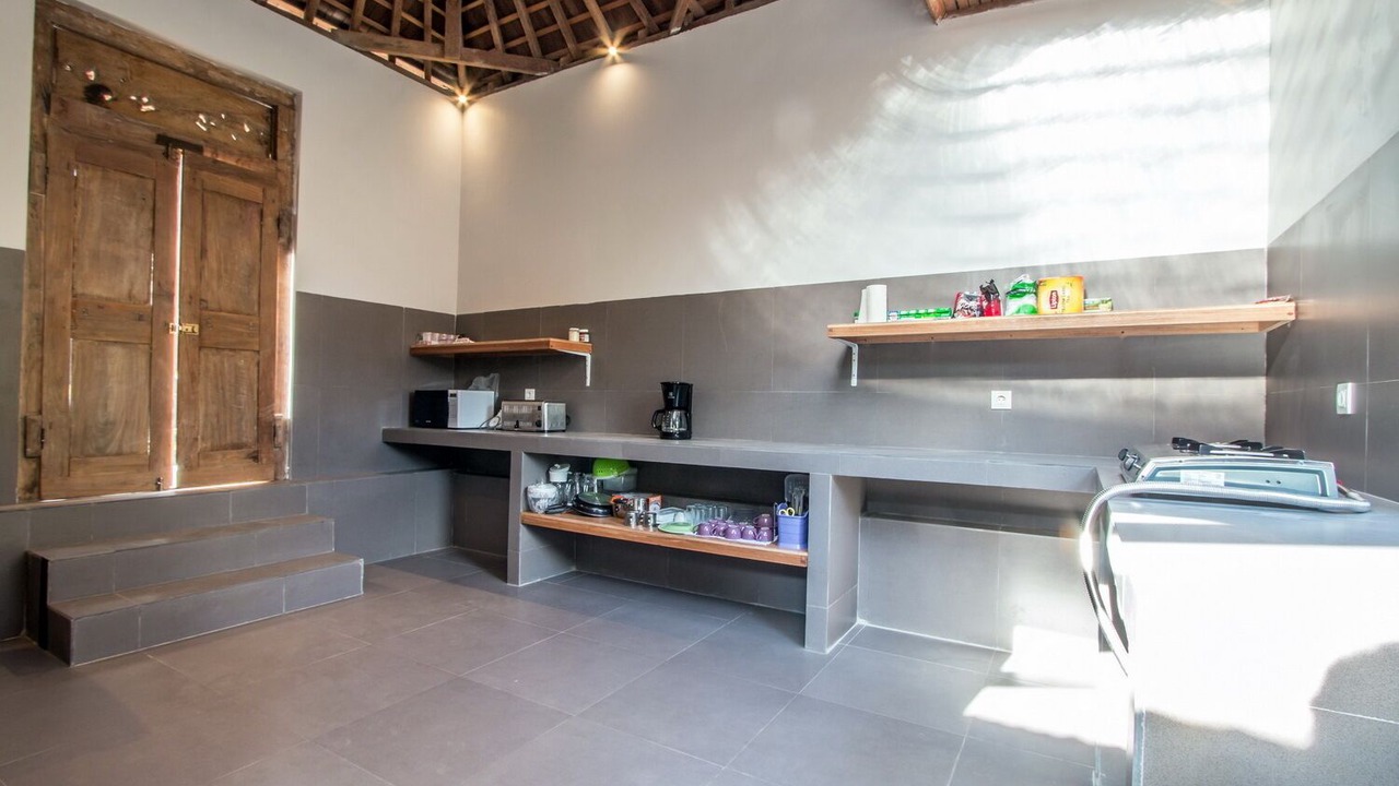 Photo of Kitchen in Banjar Semer