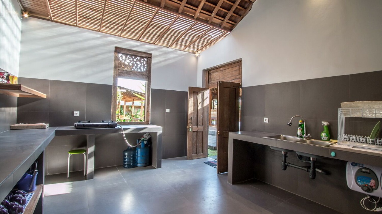 Photo of Kitchen in Banjar Semer