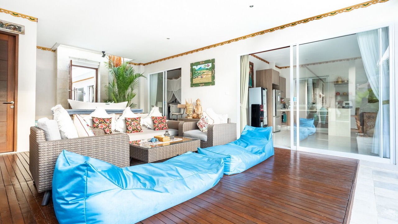 Photo of Livingroom in Sunset Road