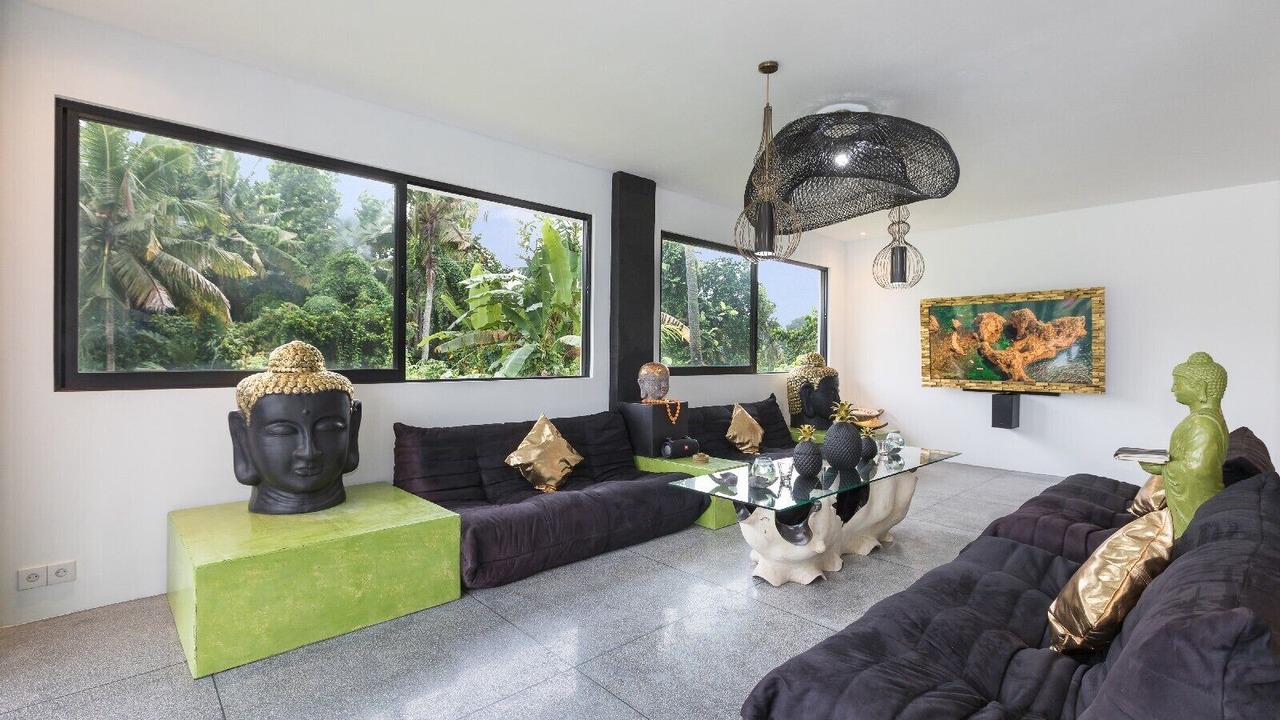 Photo of Livingroom in Petulu