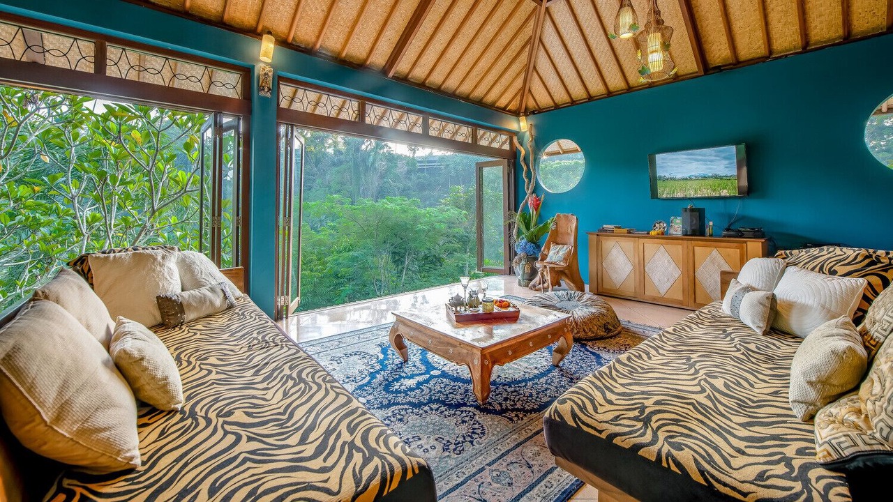 Photo of Livingroom in Sambahan