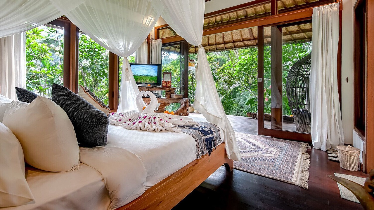 Photo of Bedroom in Sambahan