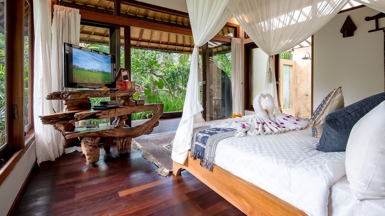 Photo of Bedroom in Sambahan