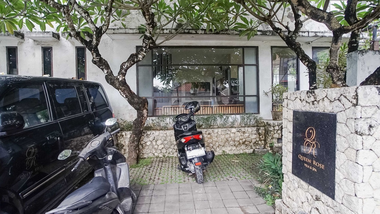Photo of Outdoor in By Pass Ngurah Rai