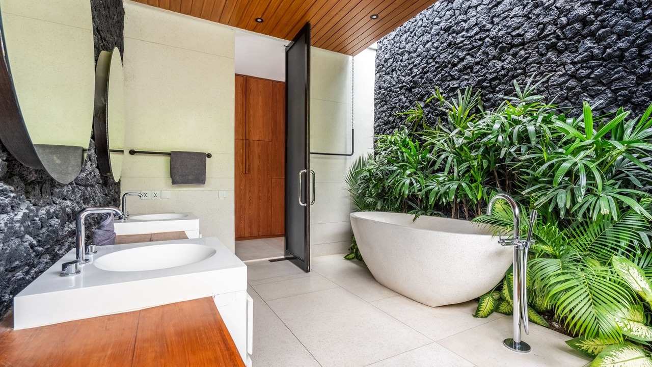Photo of Bathroom in Sayan