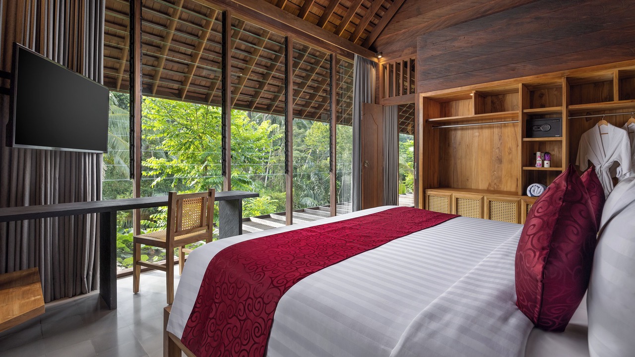 Photo of Bedroom in Sambahan