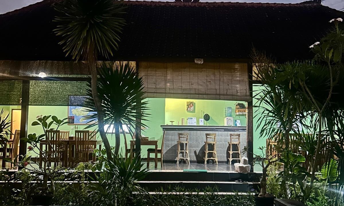 Photo of Outdoor in Mushroom Bay
