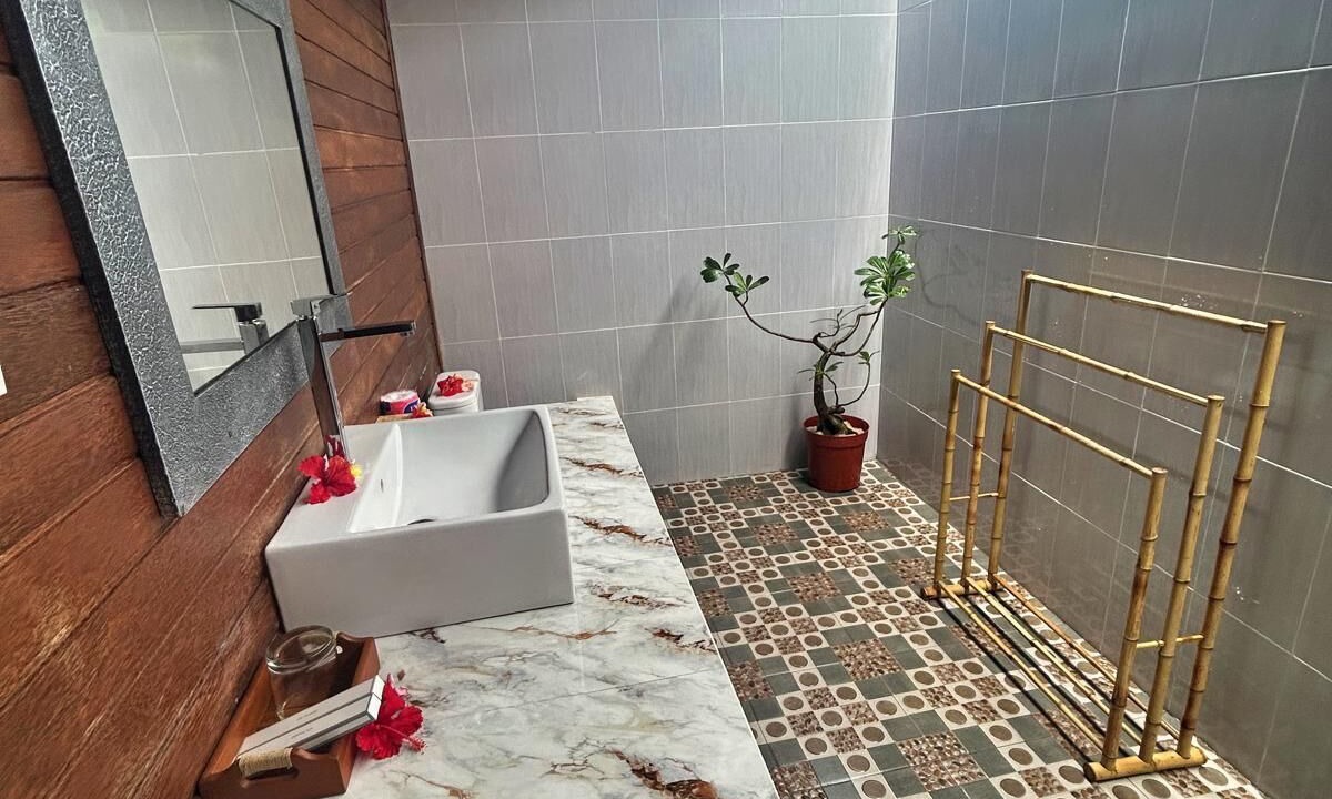 Photo of Bathroom in Mushroom Bay