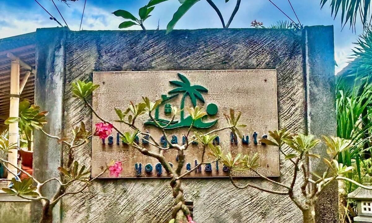 Photo of Outdoor in Mushroom Bay