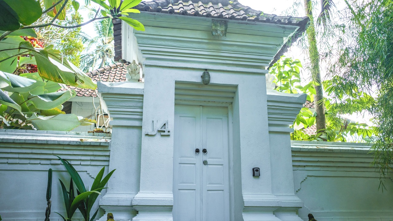 Photo of Outdoor in Sambahan