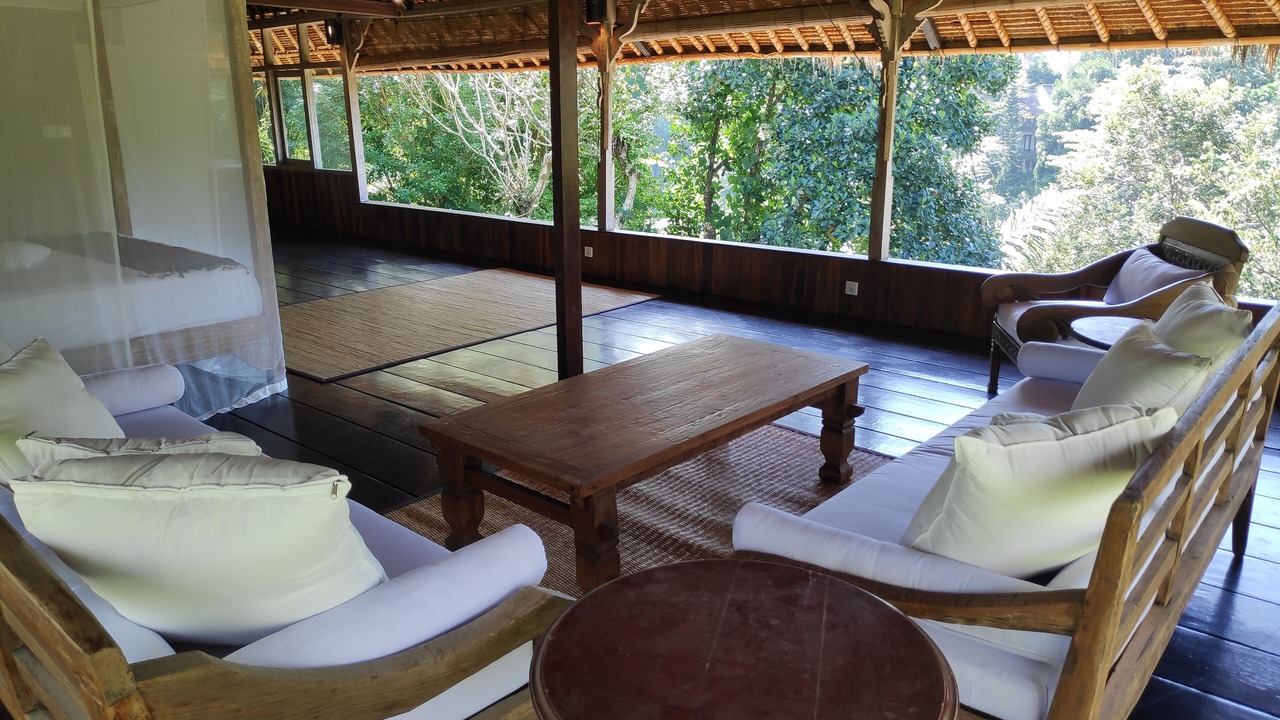 Photo of Patio Balcony in Sambahan