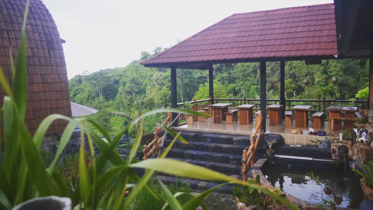 Photo of Patio Balcony in Seraya Barat