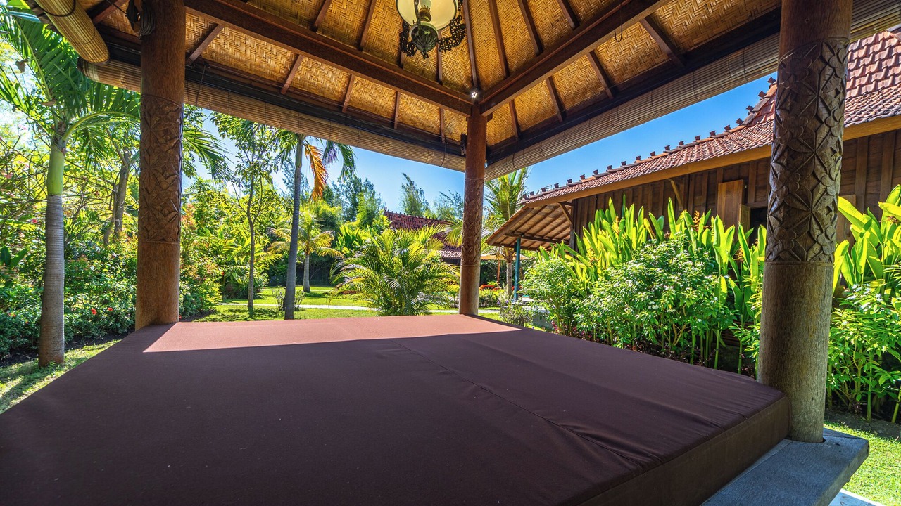 Photo of Patio Balcony in Kalisada