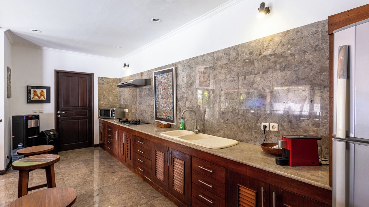 Photo of Kitchen in Laksmana