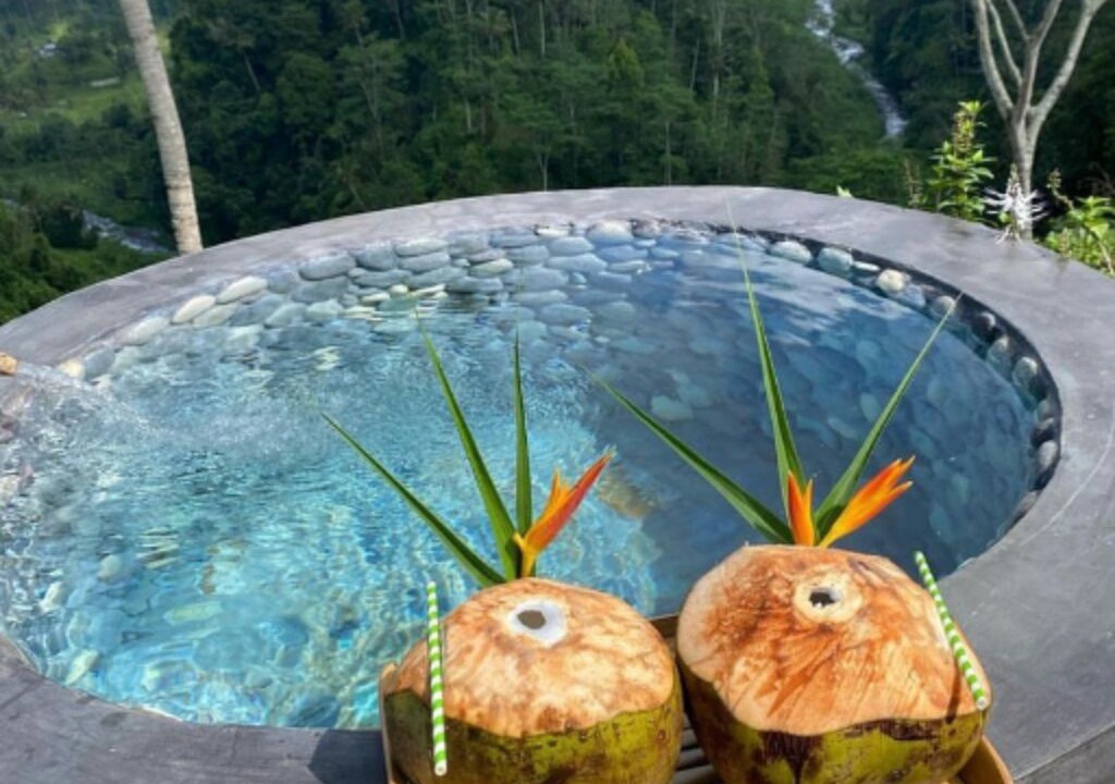 Photo of Outdoor in Selat