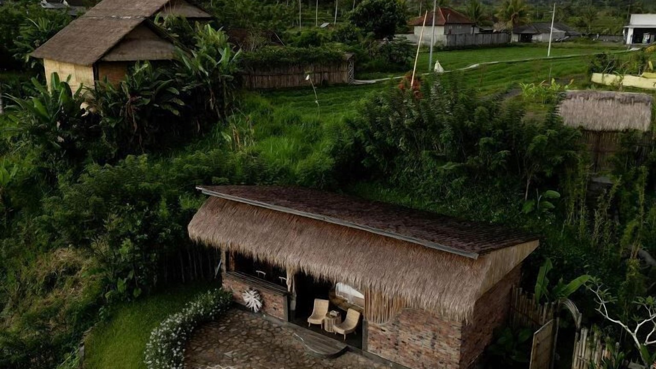 Photo of Outdoor in Selat