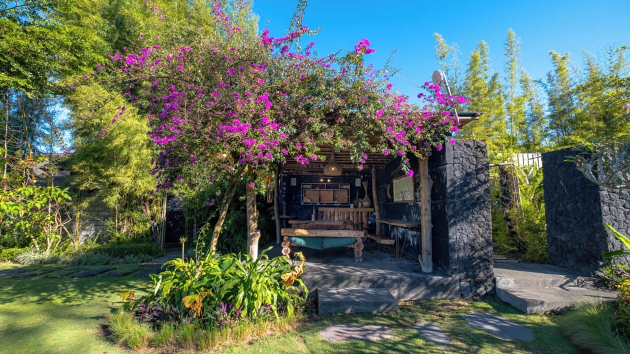 Photo of Outdoor in Songan
