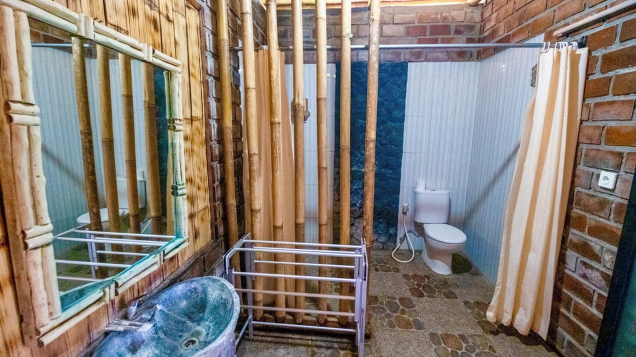 Photo of Bathroom in Songan