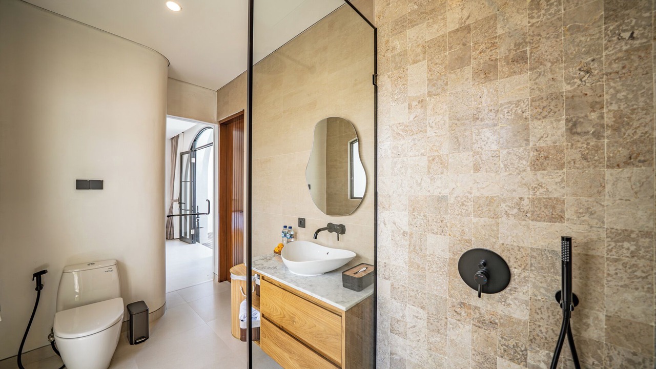 Photo of Bathroom in Pecatu