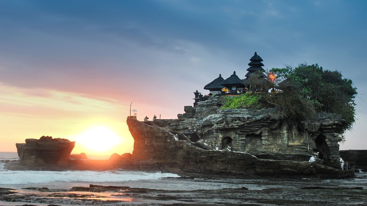 Photo of Others in Mushroom Bay
