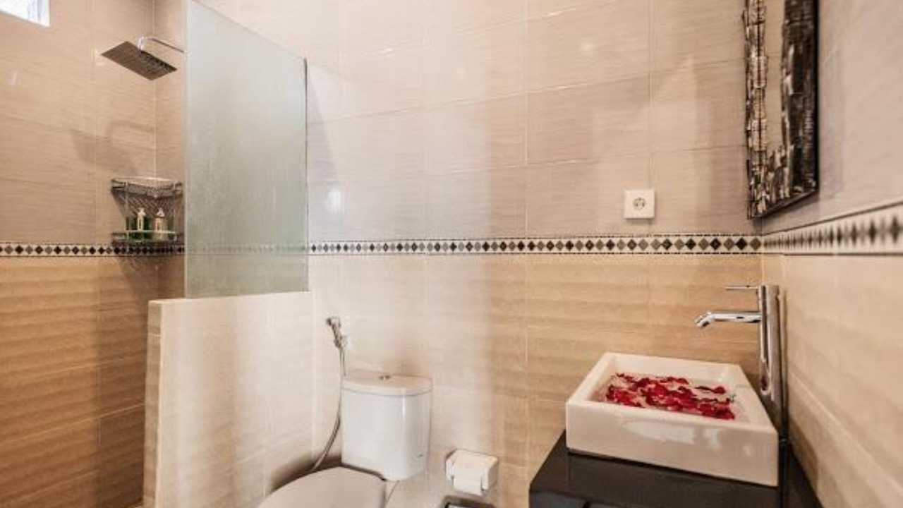 Photo of Bathroom in Lodtunduh