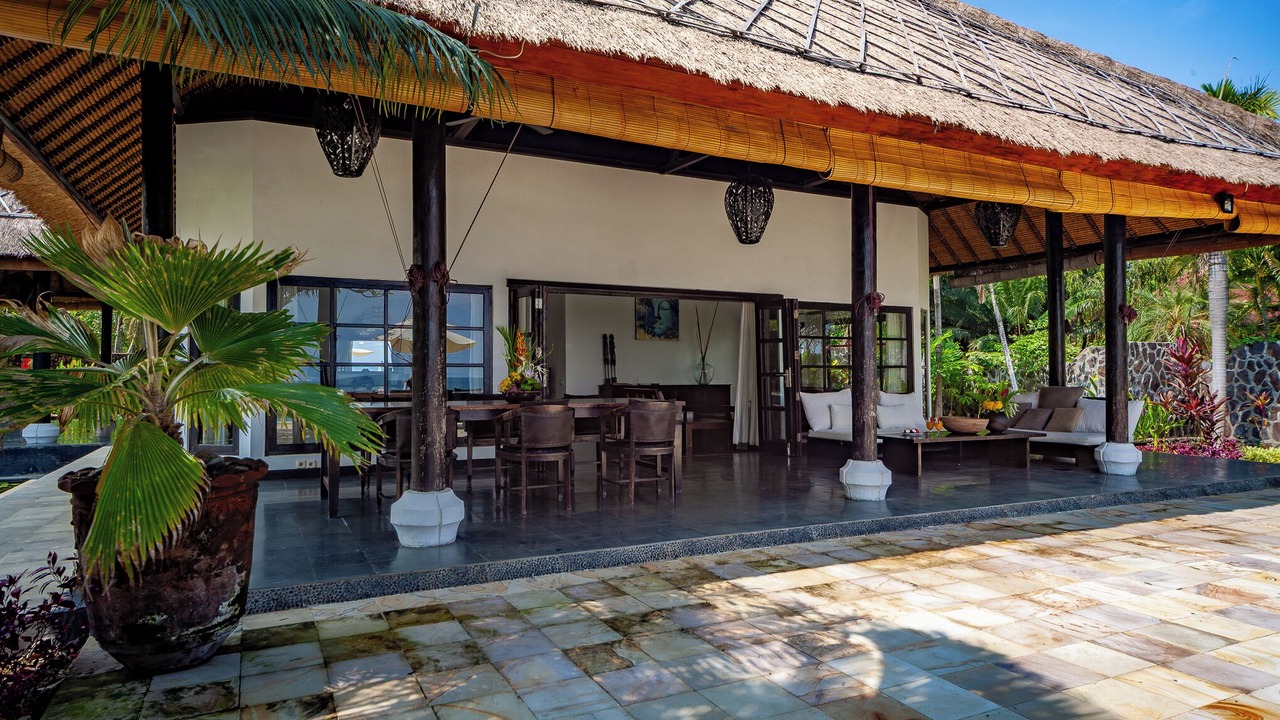 Photo of Outdoor in Dencarik