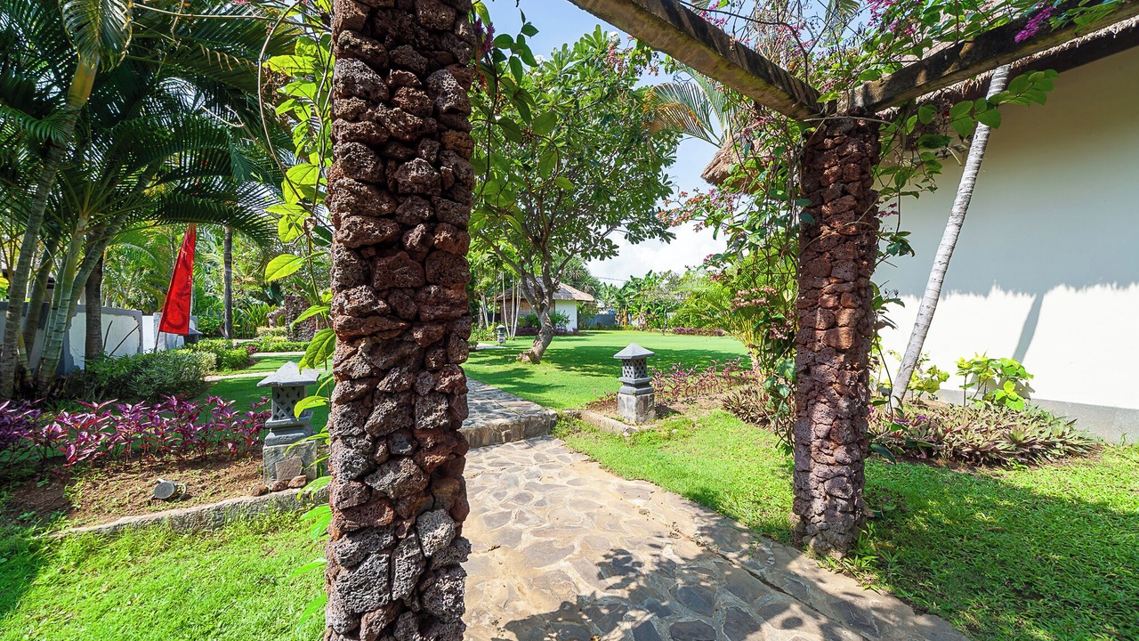 Photo of Outdoor in Dencarik