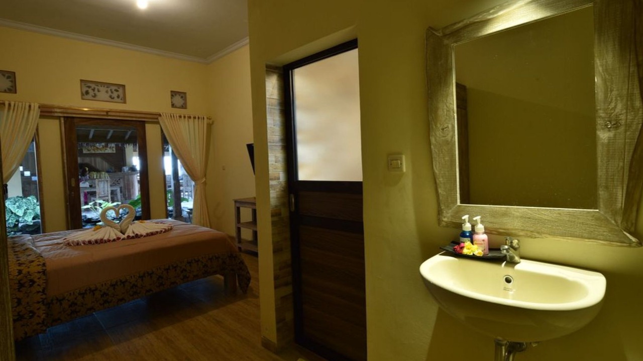 Photo of Bedroom in Tumbu Village