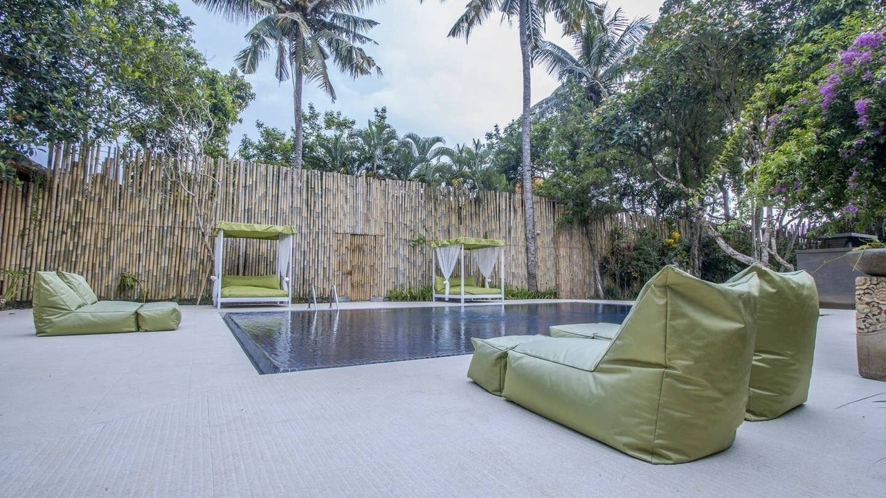 Photo of Outdoor in Sambahan