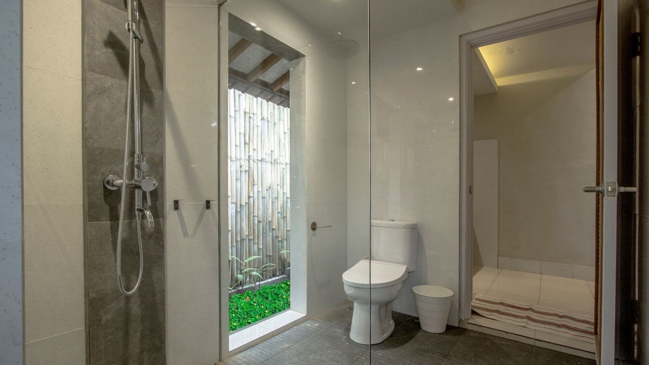 Photo of Bathroom in Sambahan