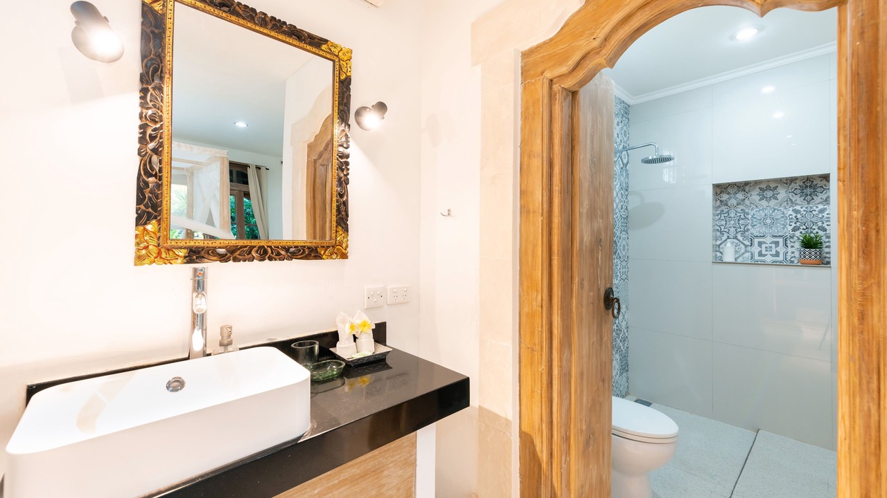 Photo of Bathroom in Mas