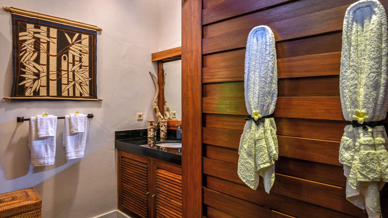 Photo of Bathroom in Dencarik