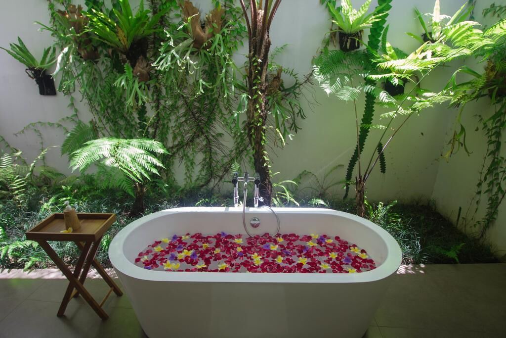 Photo of Bathroom in Kedewatan
