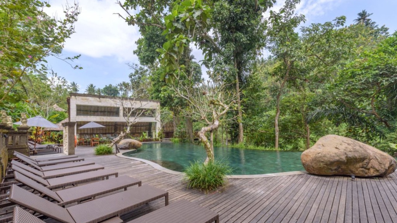 Photo of Outdoor in Sambahan