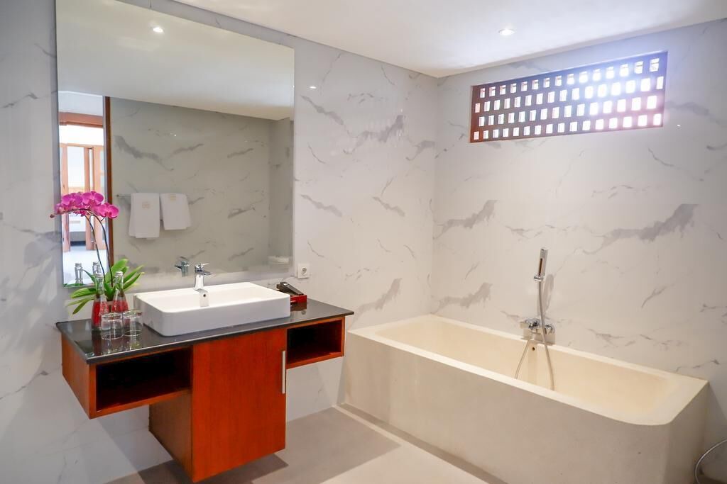 Photo of Bathroom in Lodtunduh
