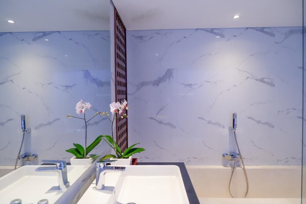 Photo of Bathroom in Lodtunduh