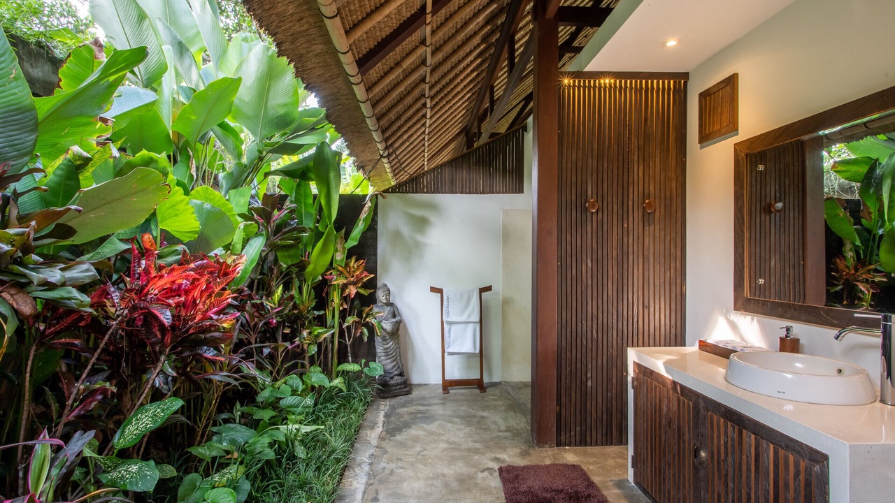 Photo of Bathroom in Pejeng Kawan