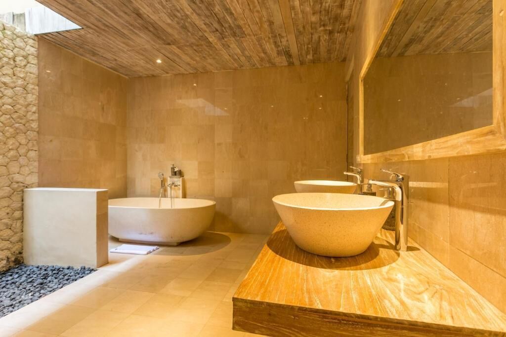 Photo of Bathroom in Kampial