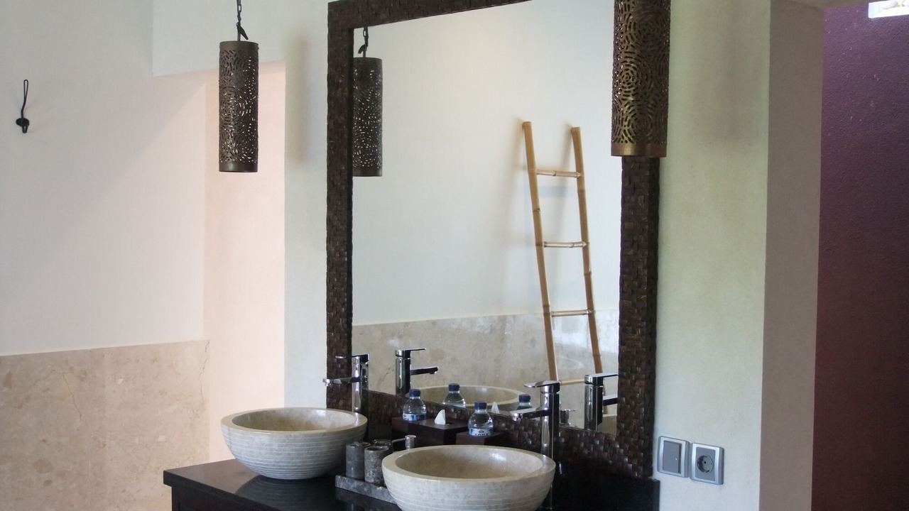 Photo of Bathroom in Sambahan