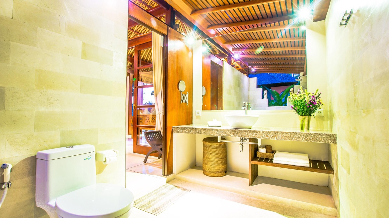 Photo of Bathroom in Lodtunduh