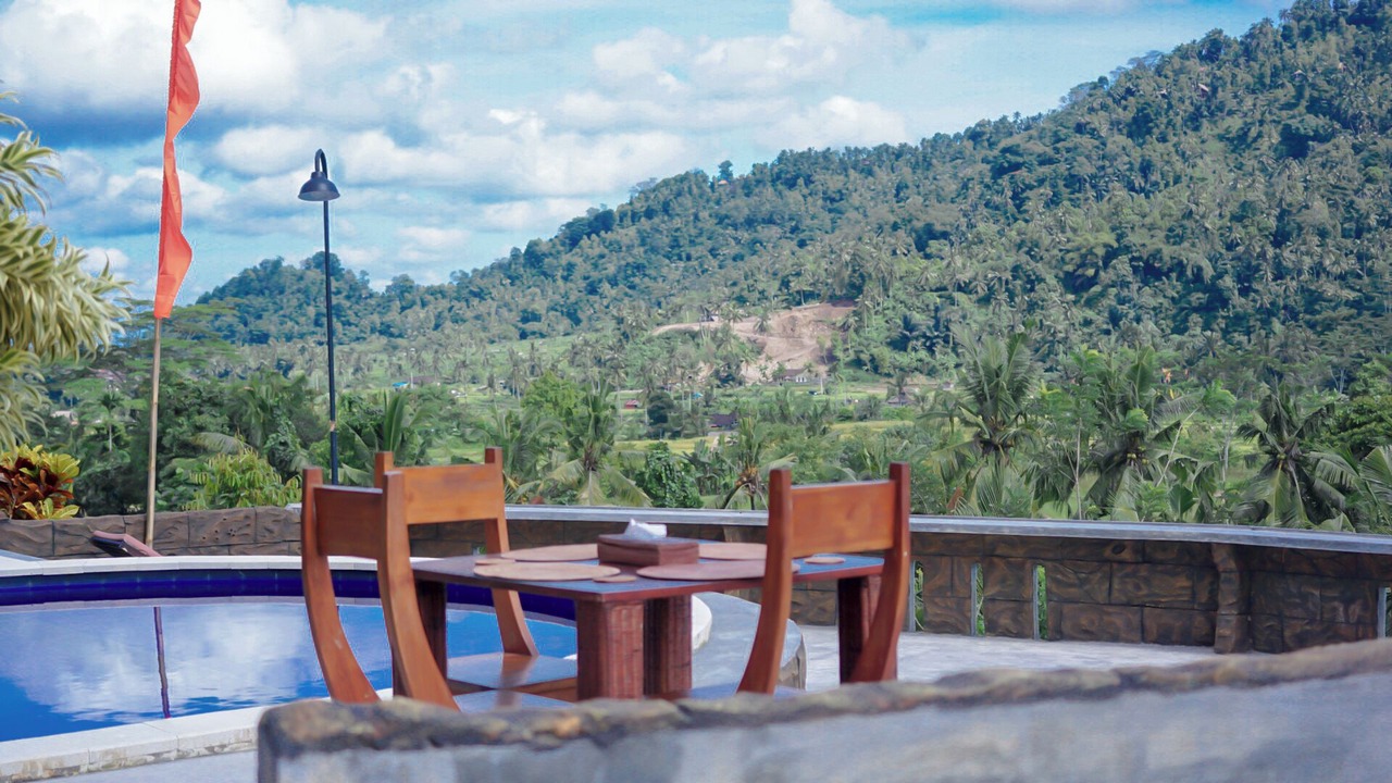 Photo of Outdoor in Sidemen