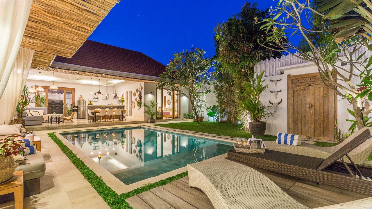 Photo of Outdoor in Sunset Road