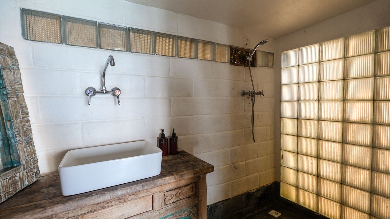 Photo of Bathroom in Pecatu