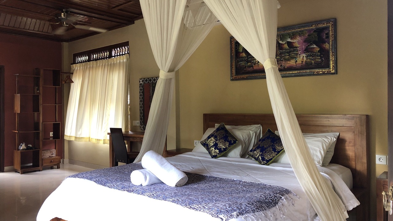 Photo of Bedroom in Singakerta