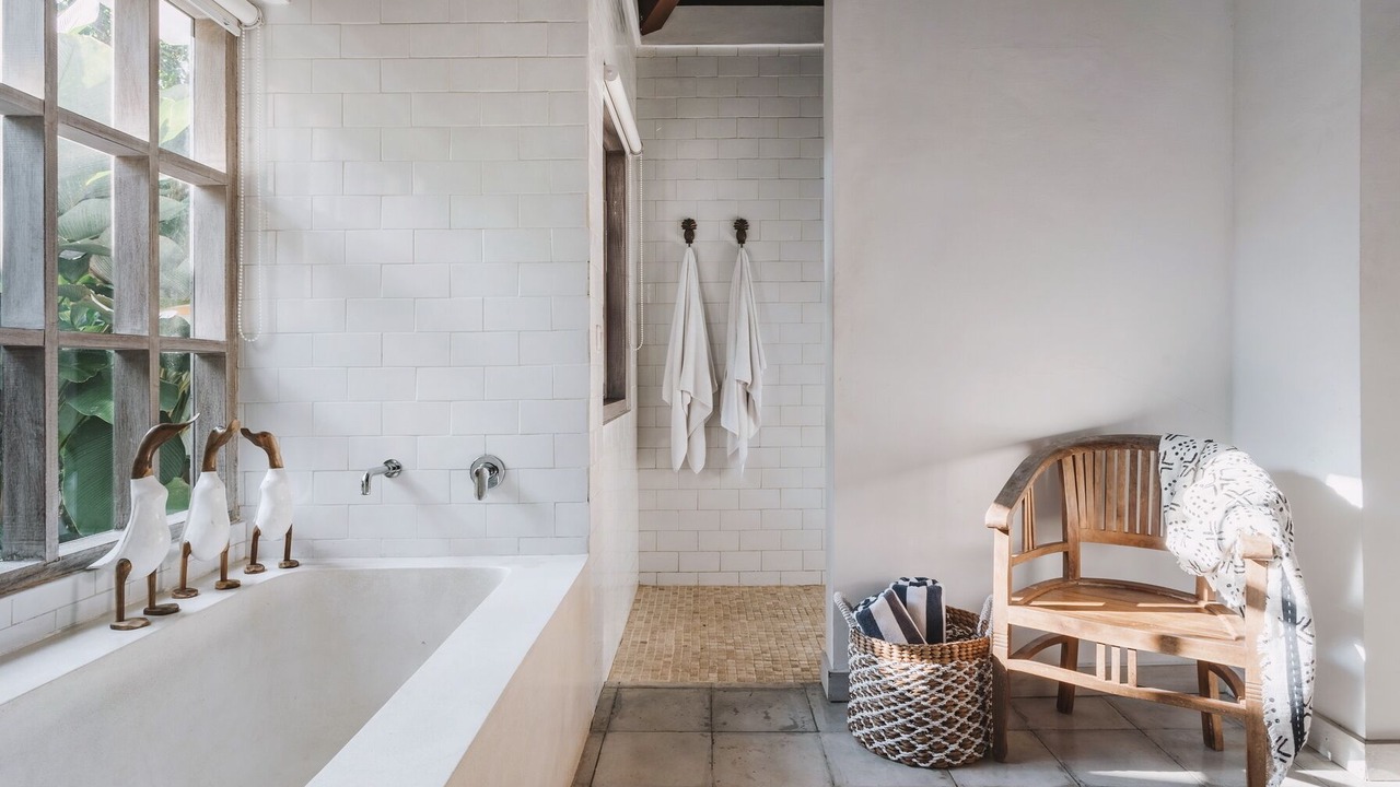 Photo of Bathroom in Kedewatan